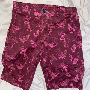 Men’s Waist Size 30 Shorts Color:purple/pink leaves